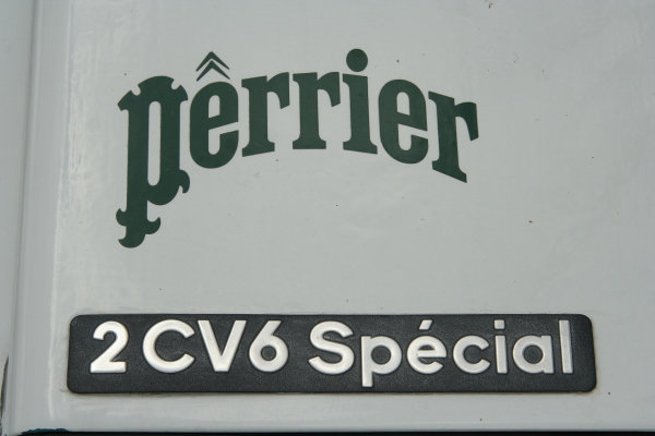 2CV Sondermodell Perrier