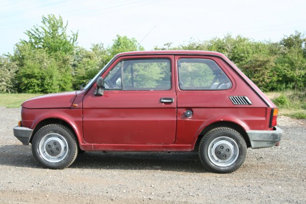 Seitenansicht Fiat 126 fsm Bambino